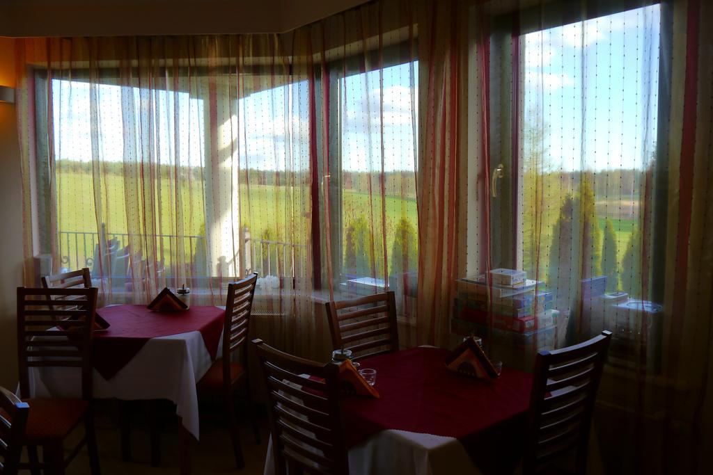 55Myhouse Hotell Mikołajki Exteriör bild